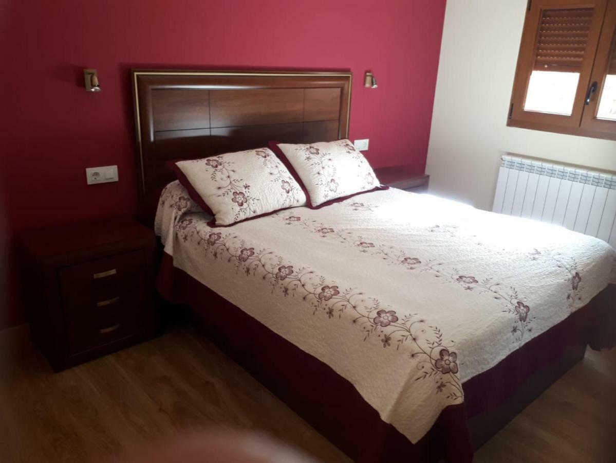 Apartamentos Camino Santo Toribio Mieses Extérieur photo